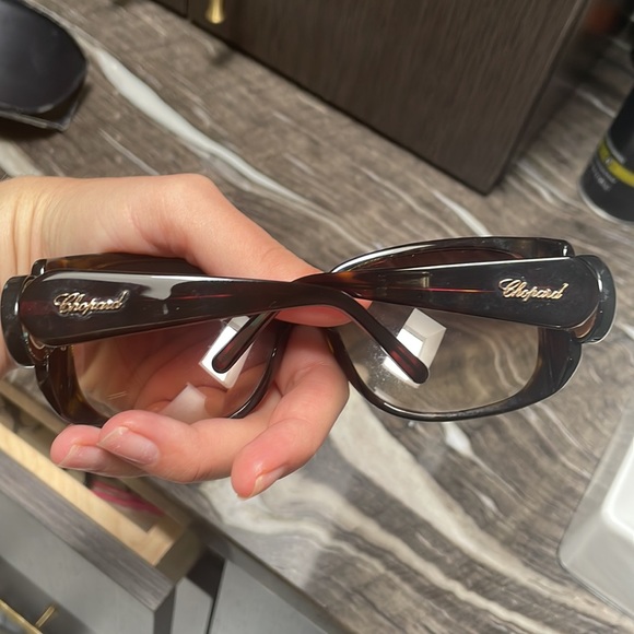 Chopard Oversized Brown Sunglasses Eye Couture ?️